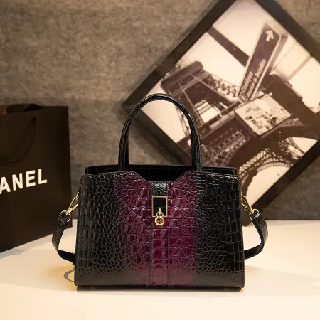 Luxe Women Casual Day Uses Bag